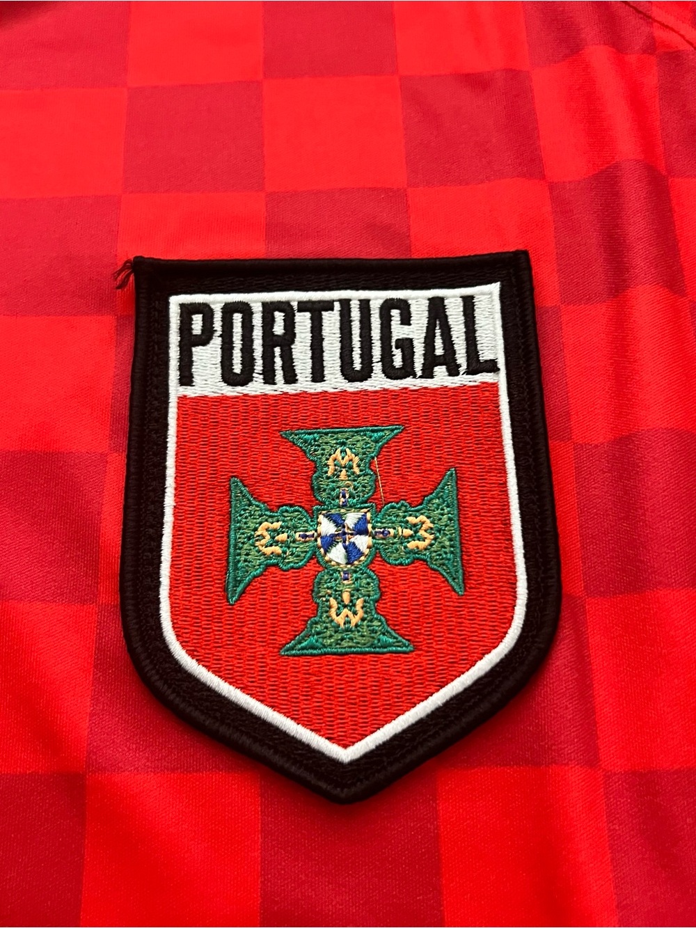 NWT Umbro Portugal Soccer Jersey Mens L Red Checkered World Cup 2026 Football - Picture 4 of 9